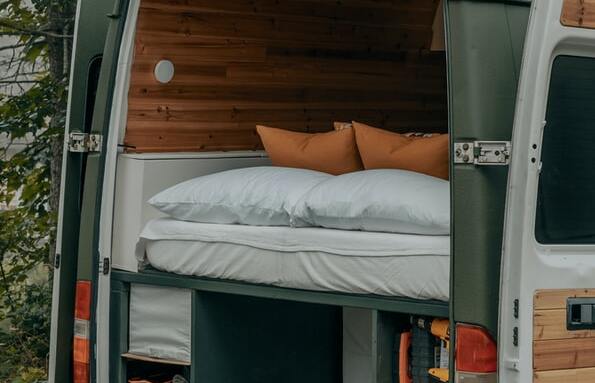 Matelas van aménagé, fourgon, camping car, sur mesure